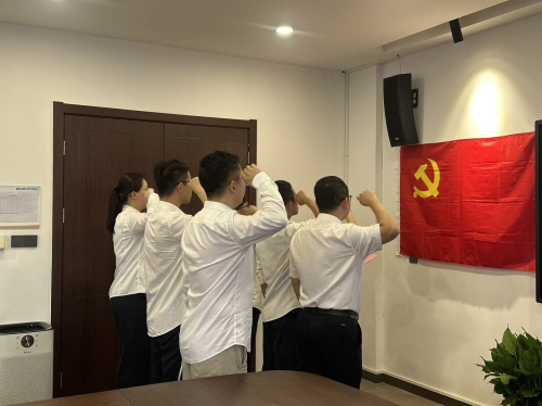 入党宣誓1.jpg